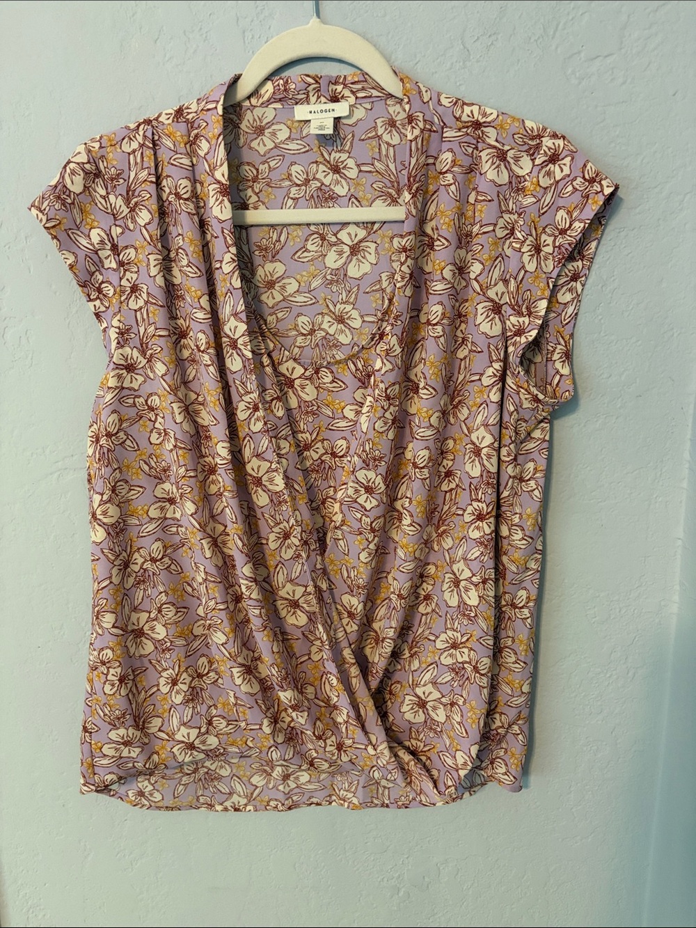 Halogen Lavender Floral Wrap-Style Short Sleeve Top